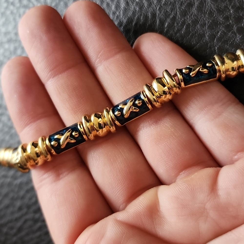 Joan Rivers bracelet - Picture 2 of 9
